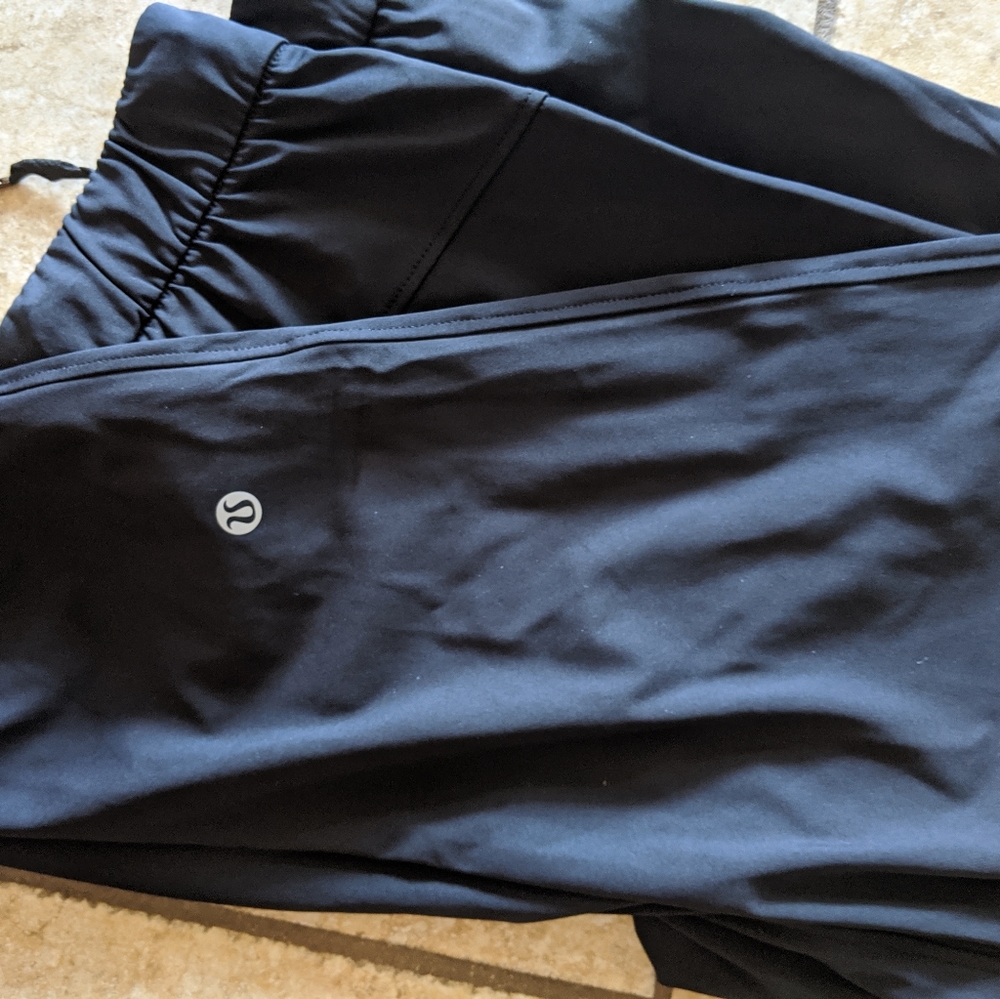 Lululemon joggers